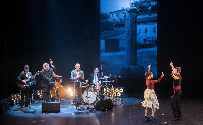 Eduardo Moreno Quartet en escenario joteros